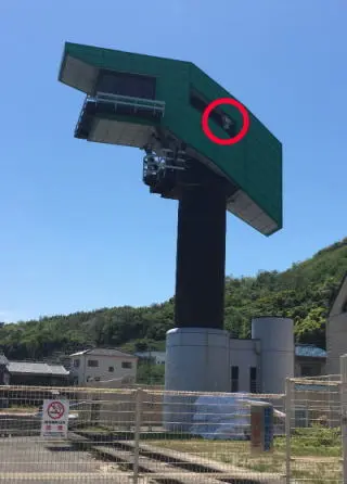 児島ボート場のライブカメラと思われる機器のアップ画像